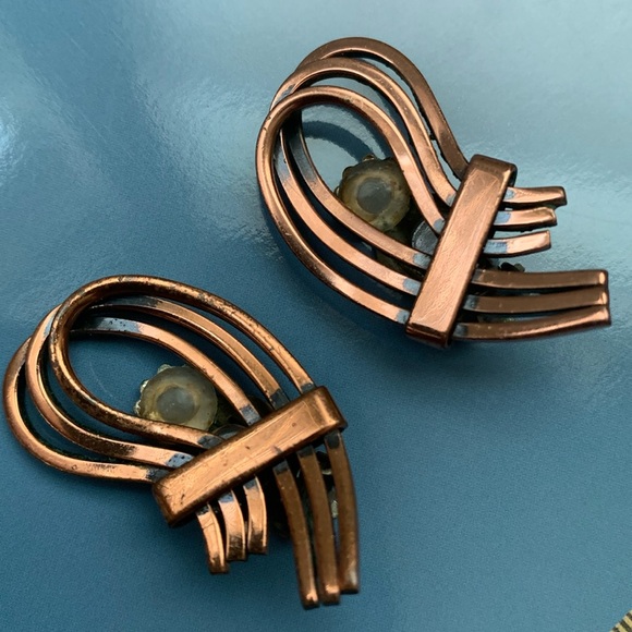 Large Signed 1950s Matisse Renior Copper Brooch and earrings set - Picture 7 of 11